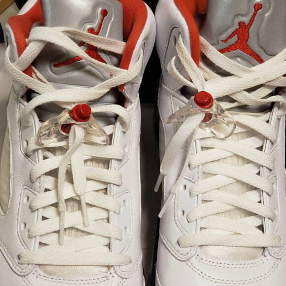 Nike Air Jordan 5 Retro Fire Red 2020 Mens Sneakers Size 12 White Red DA1911-102 - Picture 5 of 11